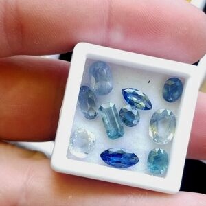 Natural loose Blue Sapphires buy them all or 1 at a live